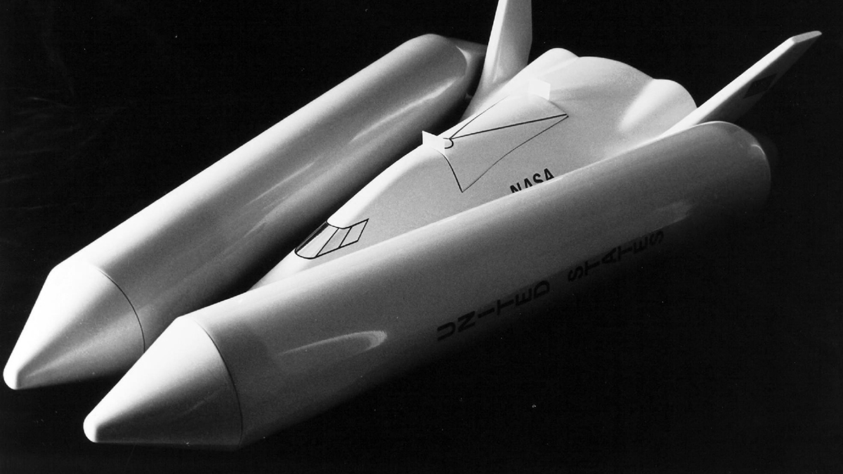 Lockheed STAR Clipper